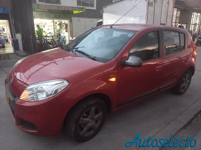 Renault Sandero Expression 2015